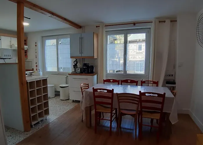 Maison 6-9 Pers Pour Vacances Et Cure Thermale
